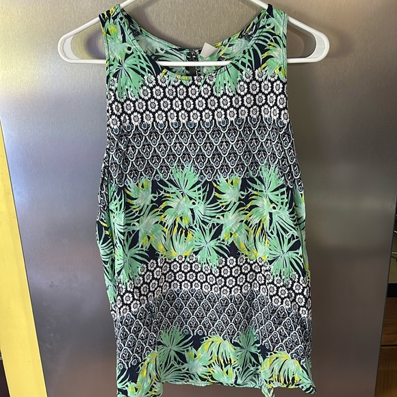Old Navy Green,Blue ,White Short Sleeve Blouse Size XLarge with Palm Trees - Picture 5 of 5